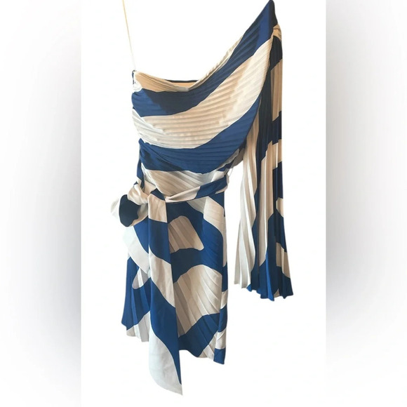 - MILLY Linden pleated one shoulder dress- size 0 $395 - Picture 4 of 16